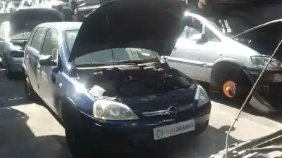Veicolo di demolizione opel corsa c blue line dell'anno 2004 alimentato z13dt