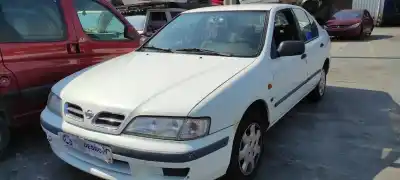 Veículo de Sucata nissan primera berlina (p11) 2.0 navigation do ano 1996 alimentado ga16