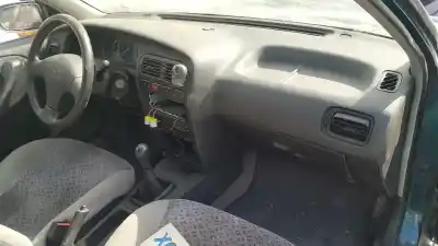 Veículo de Sucata nissan primera berlina (p11) 2.0 16v cat do ano 2003 alimentado cd20