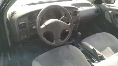 Veículo de Sucata nissan primera berlina (p11) 2.0 16v cat do ano 2003 alimentado cd20