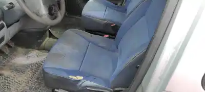 Veículo de Sucata citroen jumpy 2.0 combi confort (8/9 plazas) do ano 2005 alimentado rhz