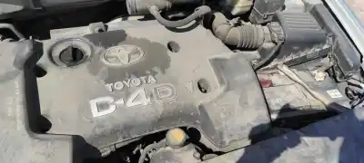 Veículo de Sucata toyota corolla (e12) 2.0 d-4d linea luna berlina do ano 2002 alimentado 1cdftv