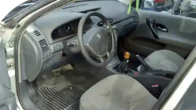Здавання транспортного засобу renault laguna ii (bg0) authentique року 2004 потужний f9q750