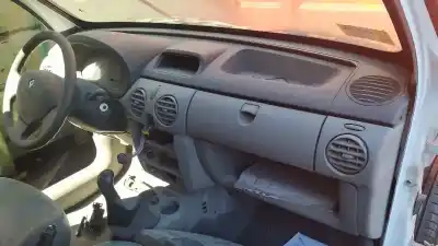 Здавання транспортного засобу renault kangoo (f/kc0) 1.5 dci diesel 68 cv / 50 kw року 2007 потужний k9k714