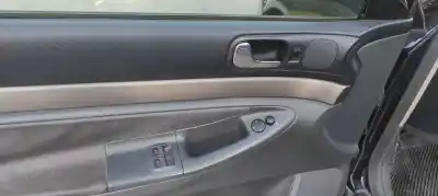 Veicolo di demolizione audi a4 berlina (b5) 1.9 tdi dell'anno 2000 alimentato ajm