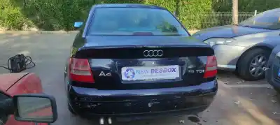 Veicolo di demolizione audi a4 berlina (b5) 1.9 tdi dell'anno 2000 alimentato ajm