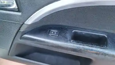 Sloopvoertuig ford mondeo berlina (ge) ambiente plus van het jaar 2006 aangedreven qjbb