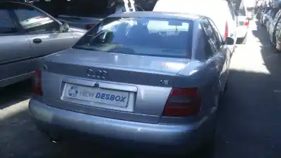Veículo de Sucata audi a4 berlina (b5) 1.8 do ano 1999 alimentado adr