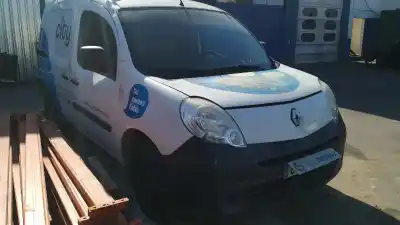 Veicolo di demolizione RENAULT KANGOO Furgón Confort dell'anno 2010 alimentato K9KA8
