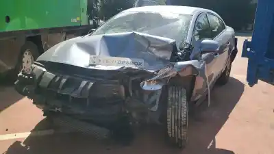 Veículo de Sucata renault fluence 1.5 dynamique [1.5 ltr. - 78 kw dci diesel] do ano 2010 alimentado k9kg8