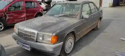 Veículo de Sucata mercedes                                           clase c (w201) berlina                                                                                                                                                                                                                                     e 190 (201.024)                                                                                                                                                                                                                                            do ano 1991 alimentado m102961