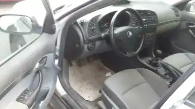 Veículo de Sucata saab 9-3 berlina 2.2 16v tid cat do ano 2004 alimentado d223l