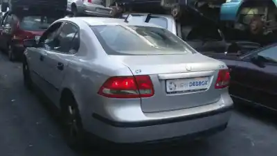 Veículo de Sucata saab 9-3 berlina 2.2 16v tid cat do ano 2004 alimentado d223l