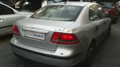 Veículo de Sucata saab 9-3 berlina 2.2 16v tid cat do ano 2004 alimentado d223l