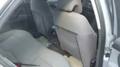 Veículo de Sucata saab 9-3 berlina 2.2 16v tid cat do ano 2004 alimentado d223l