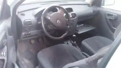 Здавання транспортного засобу opel corsa c comfort року 2001 потужний z14xe