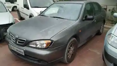 Veículo de Sucata nissan primera berlina (p11) 2.0 navigation do ano 2000 alimentado cd20t