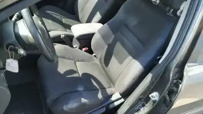 Scrapping Vehicle toyota corolla (e12) 1.6 16v of the year 2005 powered 3zzfe