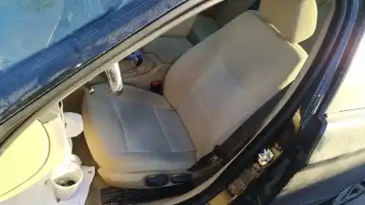 Veículo de Sucata bmw serie 3 berlina (e90) 320d do ano 2007 alimentado 204d4