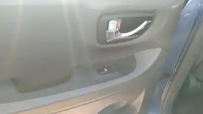 Veículo de Sucata hyundai santa fe (sm) 2.0 gls crdi do ano 2003 alimentado d4ea