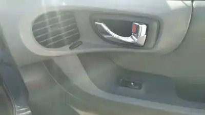 Veículo de Sucata hyundai santa fe (sm) 2.0 gls crdi do ano 2003 alimentado d4ea