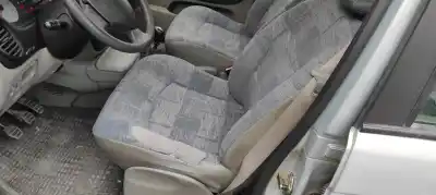 Здавання транспортного засобу renault scenic rx4 (ja0) 1.9 dci sportway року 2001 потужний f9qk7