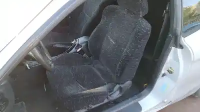 Здавання транспортного засобу hyundai coupe (j2) 1.6 16v cat року 1999 потужний g4gr