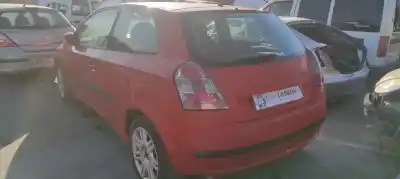 Vehicul casat fiat stilo (192_) 1.9 jtd al anului 2003 alimentat 192a1000