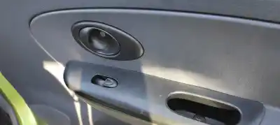 Veículo de Sucata daewoo matiz cd do ano 2002 alimentado f8cv