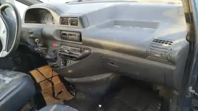 Veículo de Sucata citroen jumpy 1.9 td sx caja cerrada acristalada do ano 1997 alimentado d8b