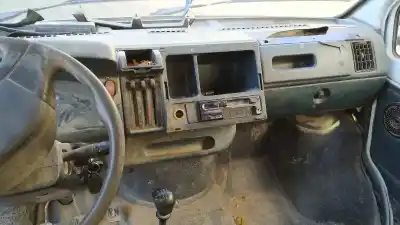 Véhicule à la ferraille renault trafic furgón (txx) 2.1 d de l'année 1997 alimenté j8s