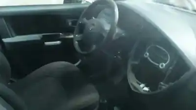 Veículo de Sucata kia carens 2.0 crdi ex monovolumen do ano 2005 alimentado d4ea