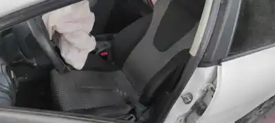 Veículo de Sucata seat leon (1p1) 1.9 tdi do ano 2009 alimentado bxf