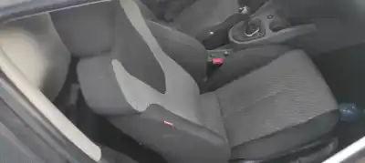 Veículo de Sucata seat leon (1p1) 1.9 tdi do ano 2009 alimentado bxf