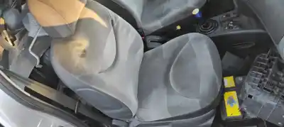 Veículo de Sucata citroen c2 (jm_) 1.4 do ano 2004 alimentado kfvtu3jp