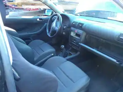 Здавання транспортного засобу audi a3 (8l) 1.6 ambiente року 2001 потужний avu