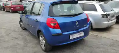 Scrapping Vehicle renault clio iii imusic confort dynamique of the year 2006 powered k4jg7