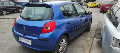 Scrapping Vehicle renault clio iii imusic confort dynamique of the year 2006 powered k4jg7