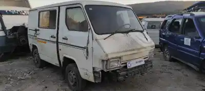 Sloopvoertuig nissan trade 2.8 diesel van het jaar 1994 aangedreven a428