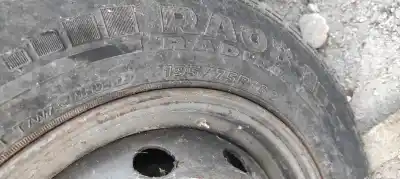 Sloopvoertuig nissan trade 2.8 diesel van het jaar 1994 aangedreven a428