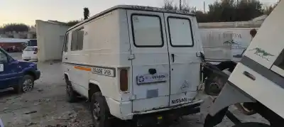 Sloopvoertuig nissan trade 2.8 diesel van het jaar 1994 aangedreven a428