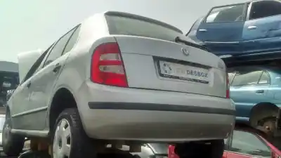 Veículo de Sucata skoda fabia (6y2/6y3) attractive do ano 2002 alimentado asy