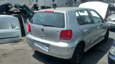 Hurda Aracı volkswagen polo berlina (6n2) 1.4 16v yılın 2000 güçlü aub
