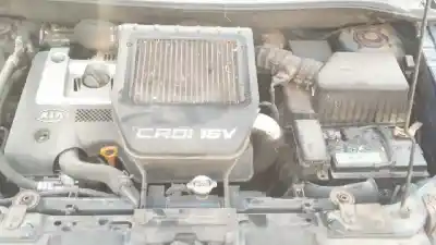 Veículo de Sucata kia carens 2.0 turbodiesel cat do ano 2003 alimentado d4ea