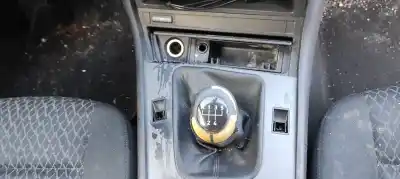 Sloopvoertuig bmw serie 3 compact (e46) 316ti van het jaar 2002 aangedreven n42b18