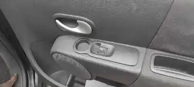 Véhicule à la ferraille renault grand modus authentique de l'année 2009 alimenté k9kt7