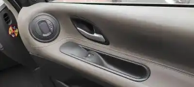 Здавання транспортного засобу renault espace iv (jk0) grand espace initiale року 2005 потужний p9x701
