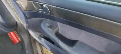 Sloopvoertuig audi a6 berlina (4b2) 1.9 tdi van het jaar 2001 aangedreven avf