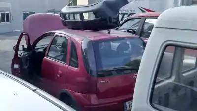 Veicolo di demolizione opel corsa c essentia dell'anno 2005 alimentato z13dt