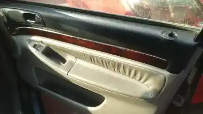 Vehicul casat audi a4 berlina (8e) 2.5 tdi al anului 2004 alimentat abf